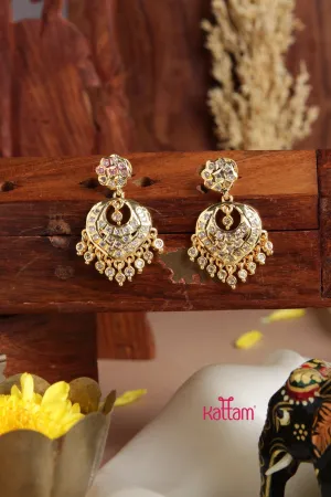 Akshara - Goldtone Gati White Earring