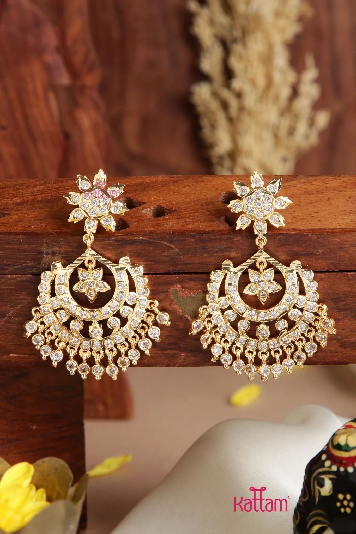Ananya - Gati White Chandbali Earring